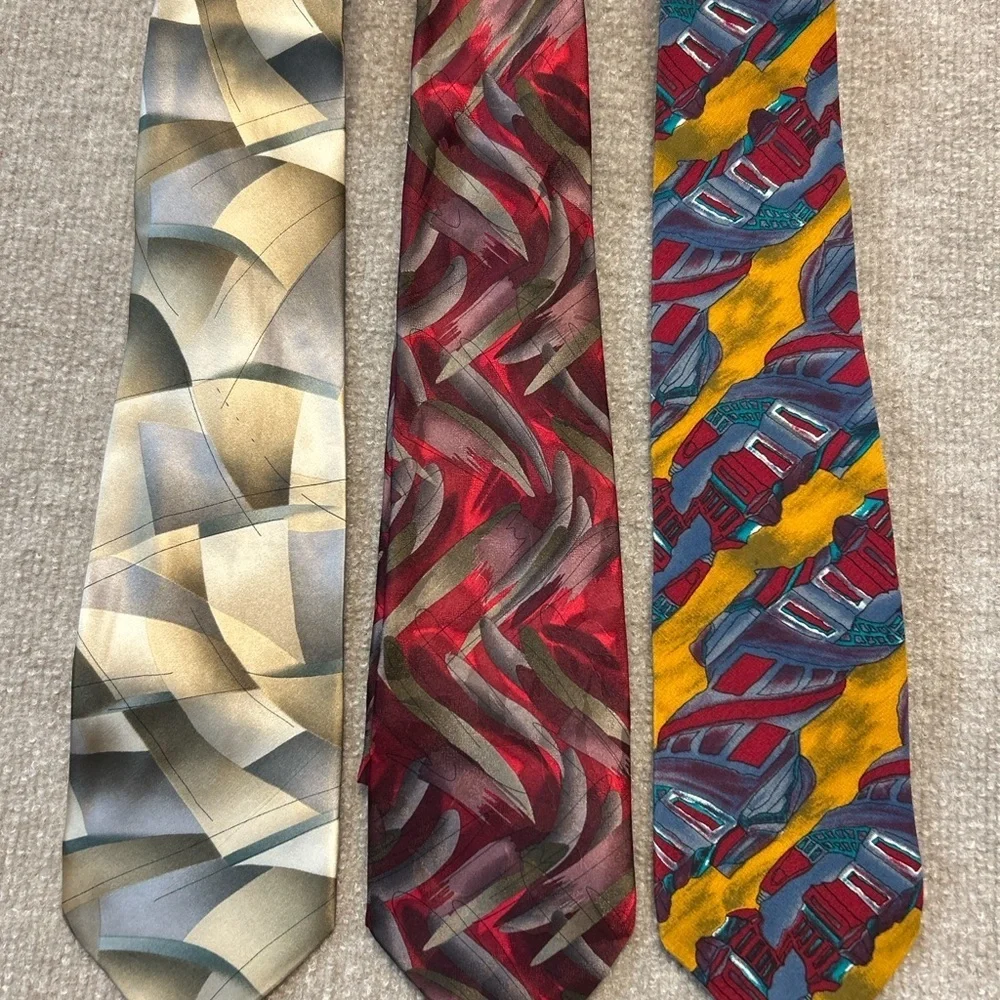 J. Garcia Men's Silk Tie Set - Red, Yellow, Blue 0411